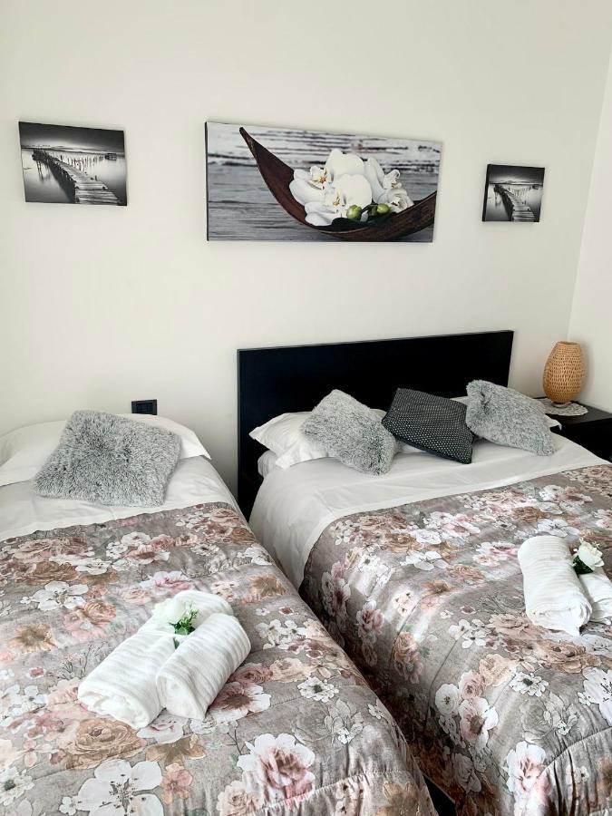 Apartment De Rossi Бари Екстериор снимка