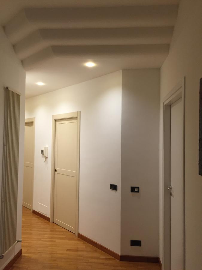 Apartment De Rossi Бари Екстериор снимка